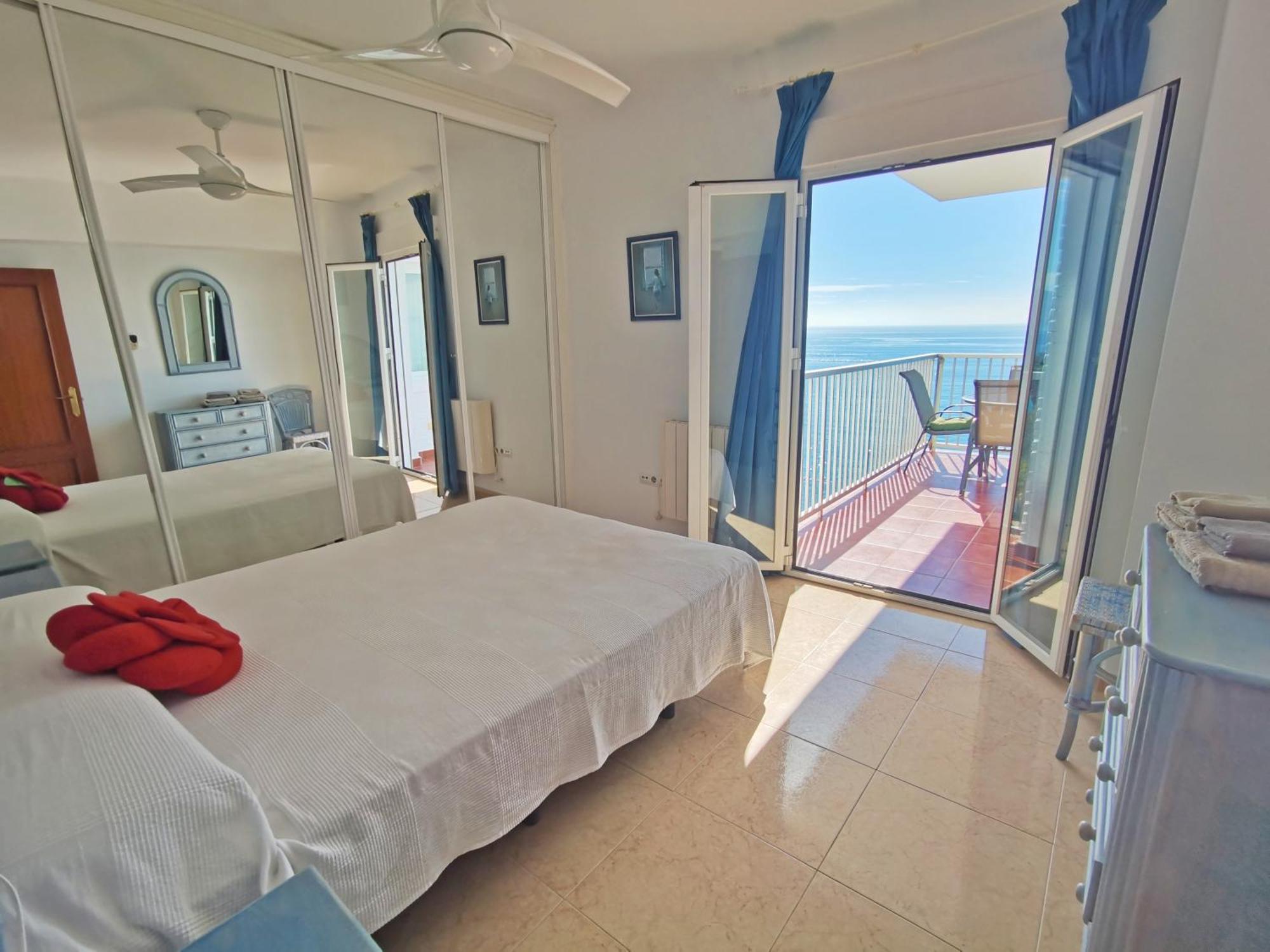 Carabeo Vista Mar Apartman Nerja Kültér fotó
