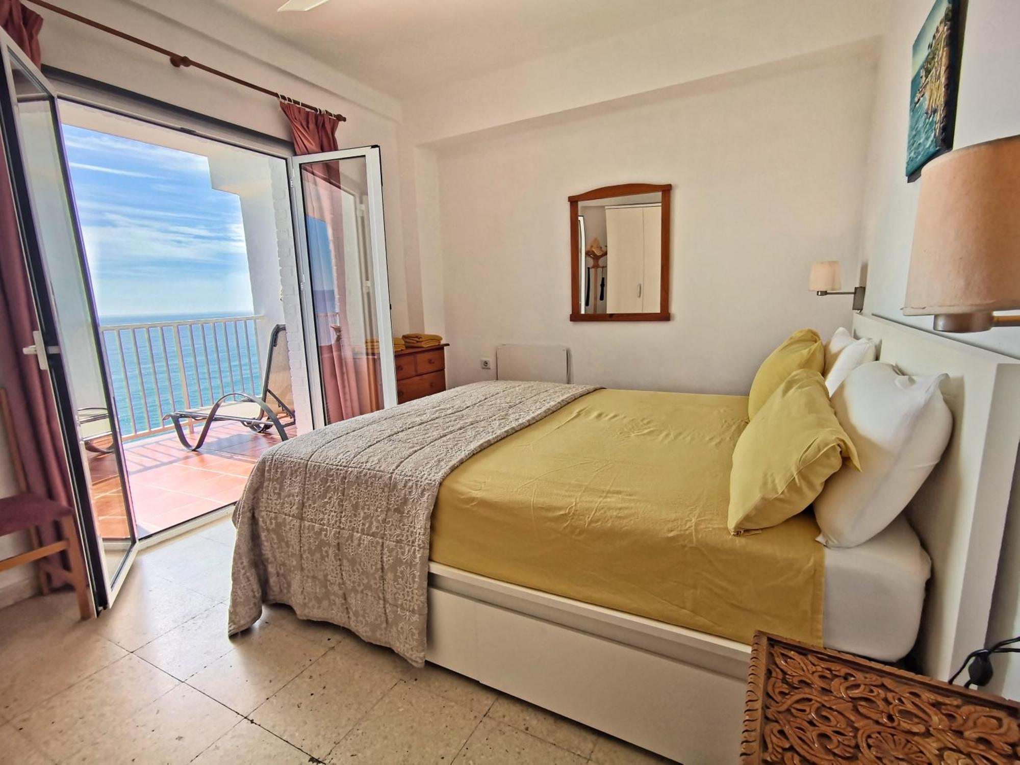Carabeo Vista Mar Apartman Nerja Kültér fotó