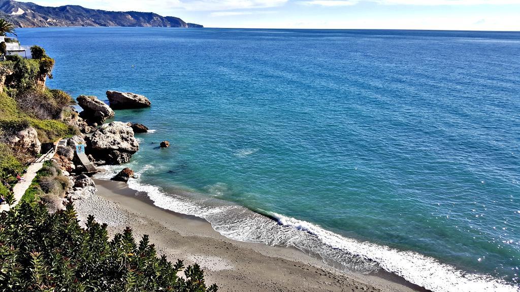 Carabeo Vista Mar Apartman Nerja Kültér fotó