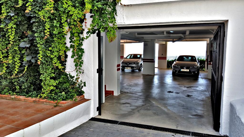 Carabeo Vista Mar Apartman Nerja Kültér fotó
