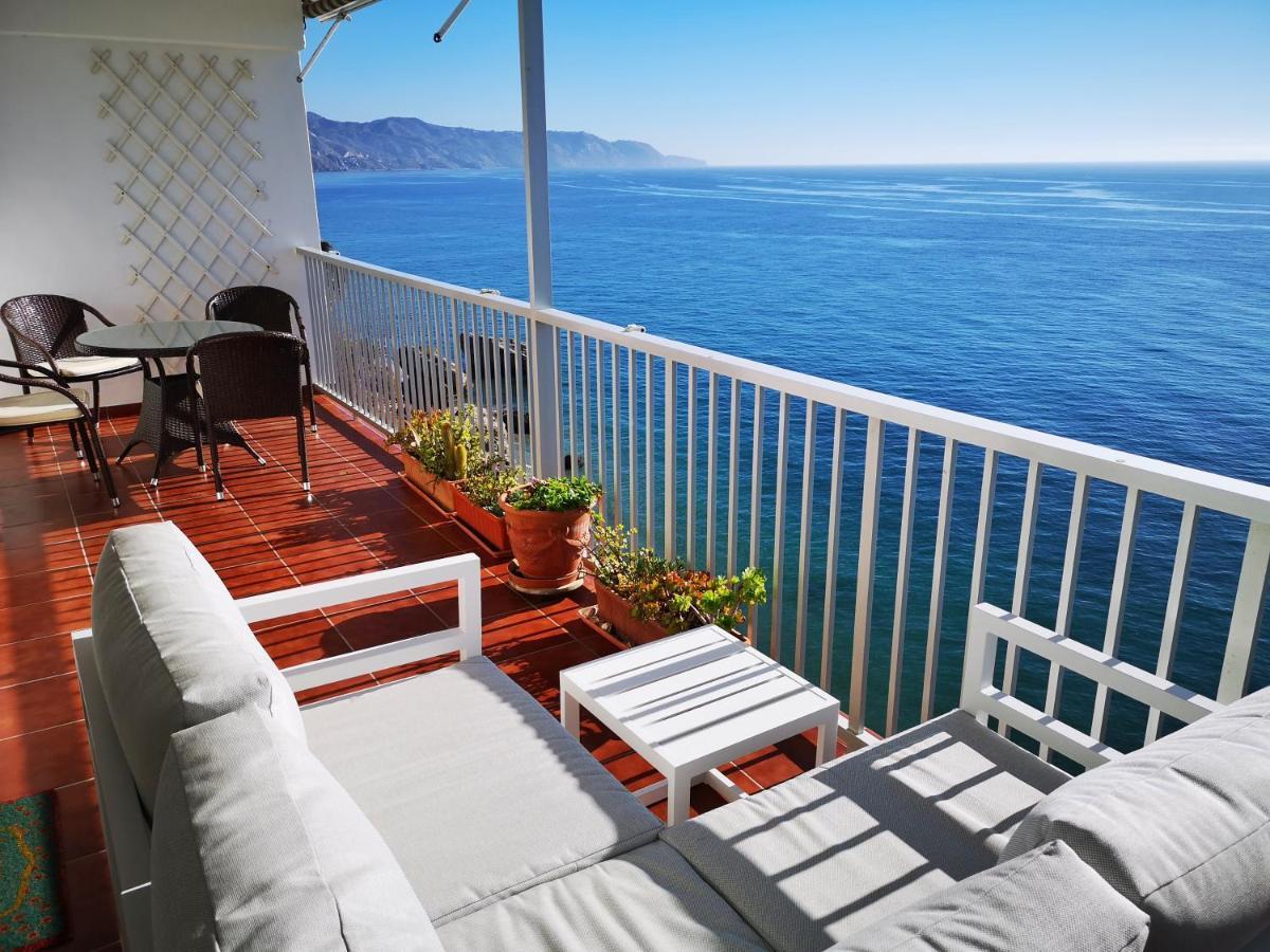 Carabeo Vista Mar Apartman Nerja Kültér fotó
